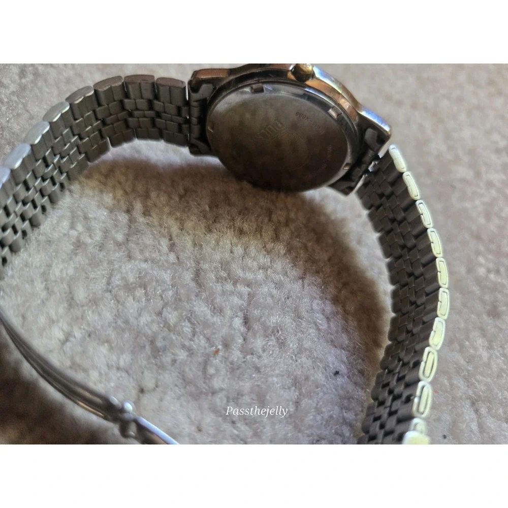 Vtg Pulsar Watch Mens Day Date Two Tone Bracelet 50M Water Resist Quartz Classic